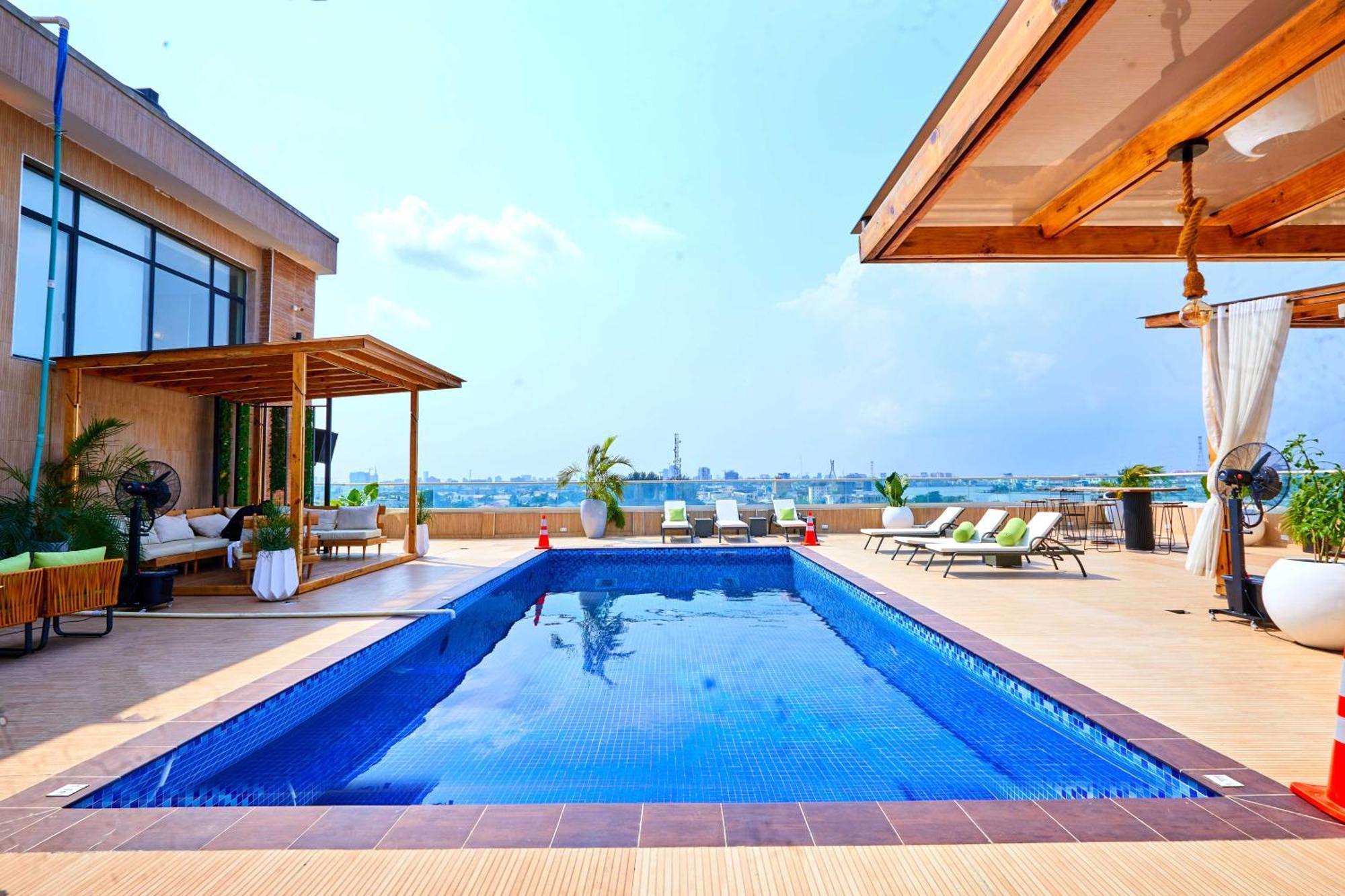 Vintano Hotel Лекки Экстерьер фото