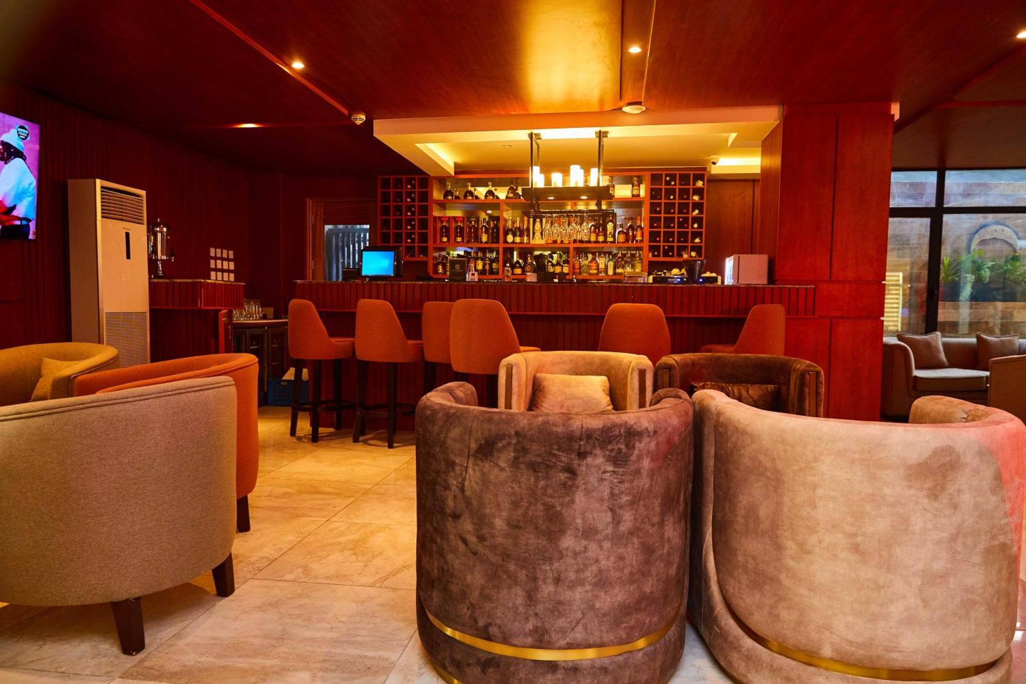 Vintano Hotel Лекки Экстерьер фото