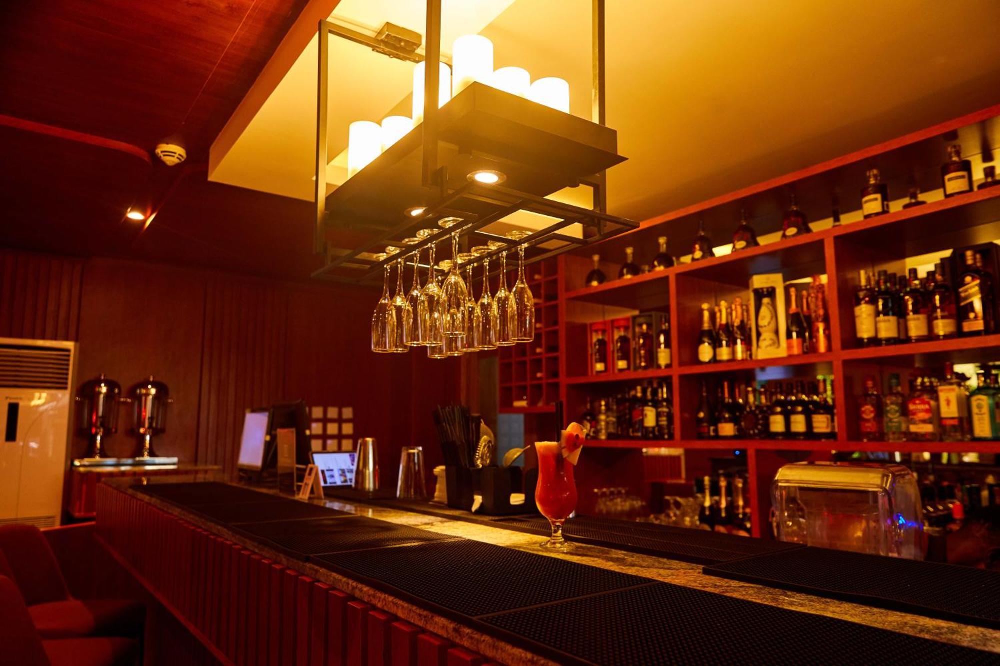 Vintano Hotel Лекки Экстерьер фото