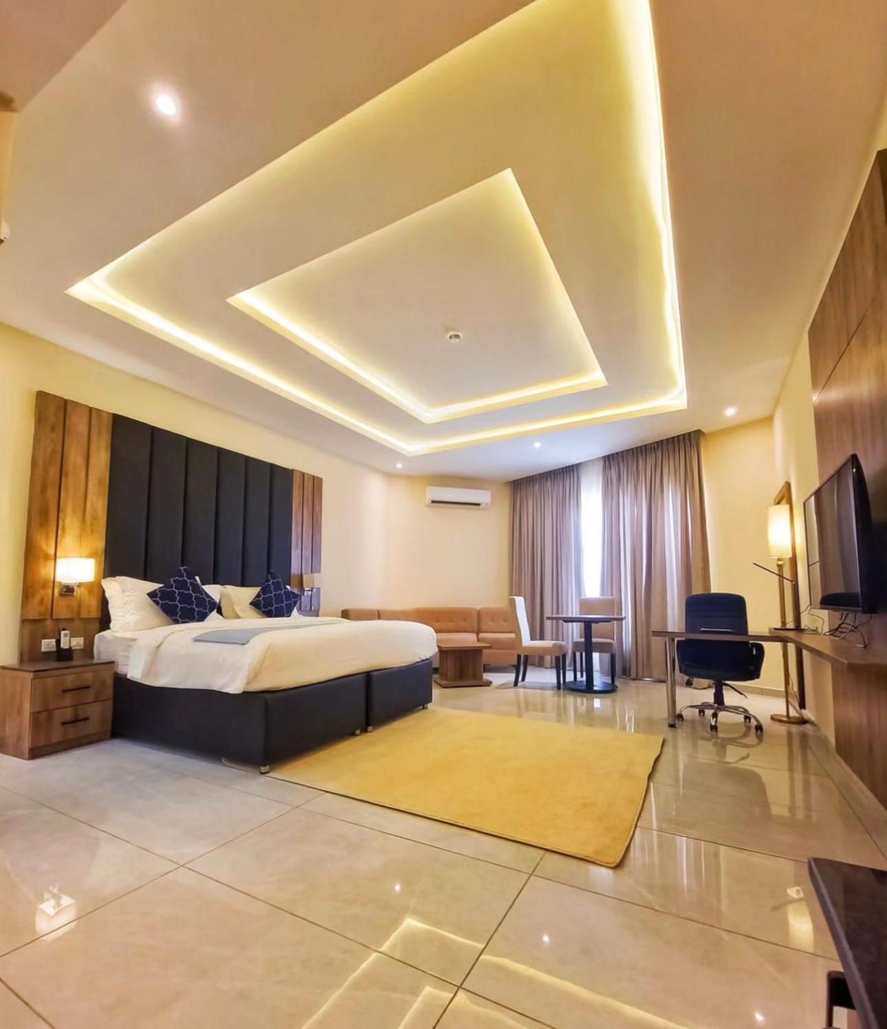 Vintano Hotel Лекки Экстерьер фото